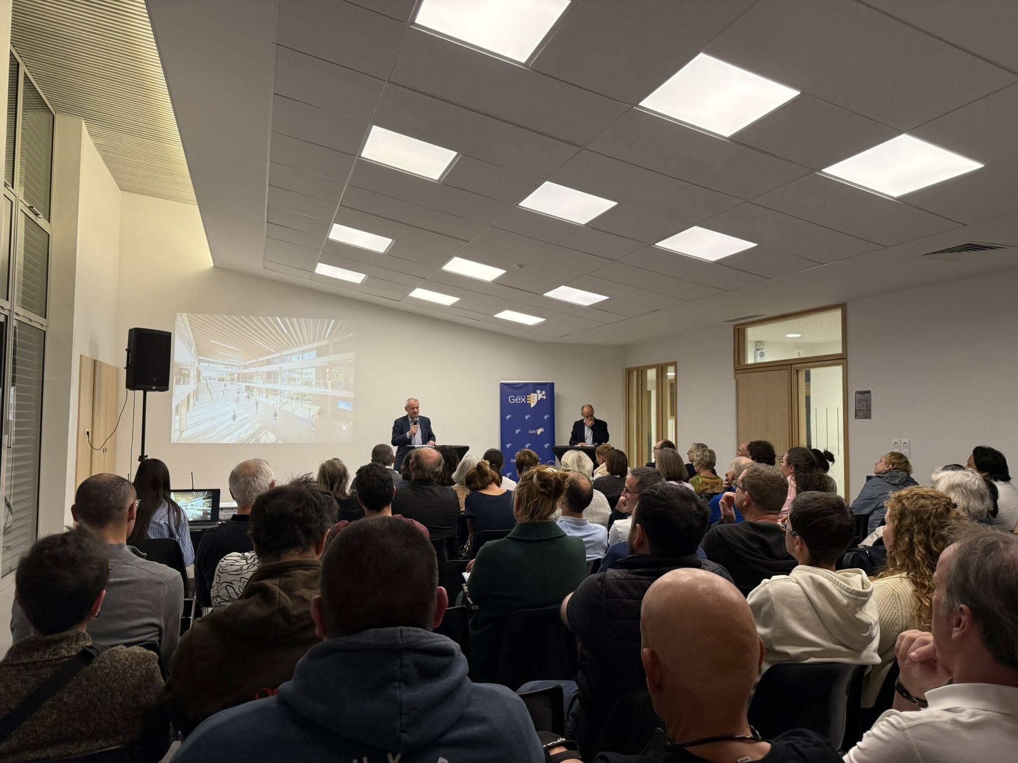 549576916_1217429660420155_8422937379538443171_n